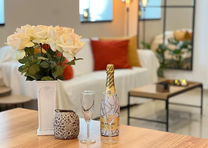 Isa\'Bellescale - Fully Equipped House 2Km From Brussels South Airport