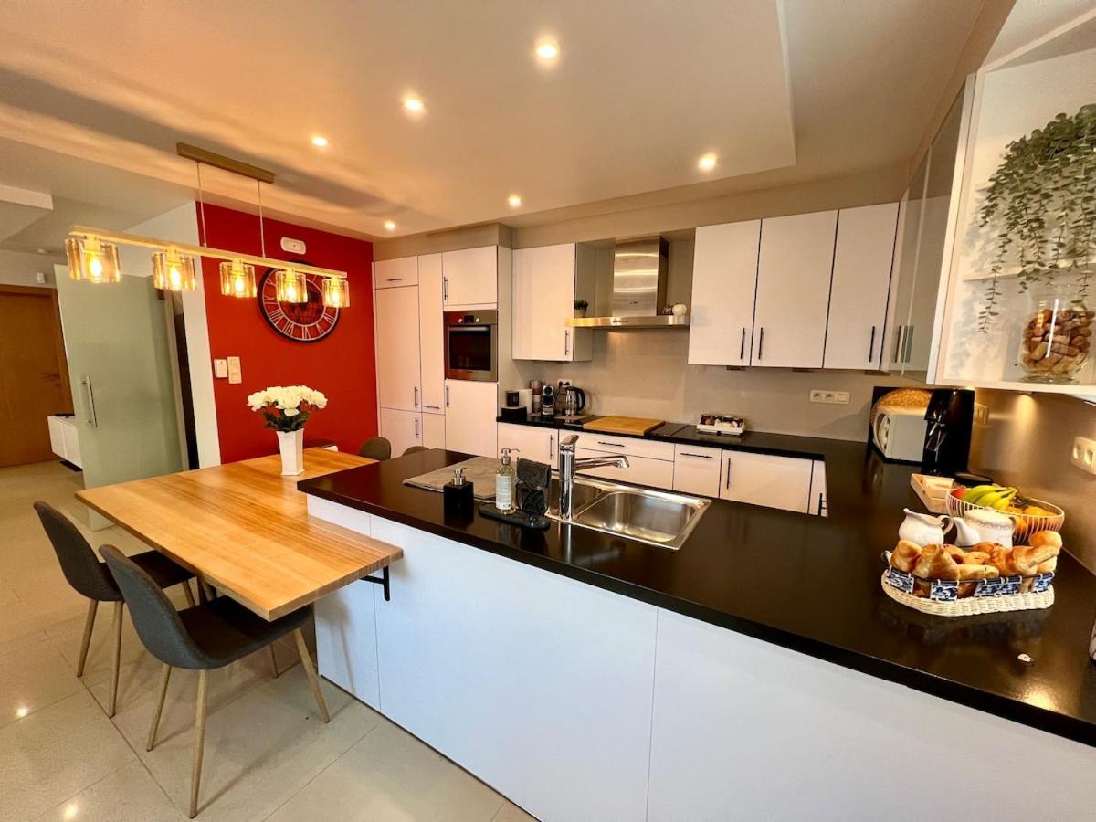 Сasa de vacaciones Isa'bellescale - Fully Equipped House 2km From Brussels South Airport *